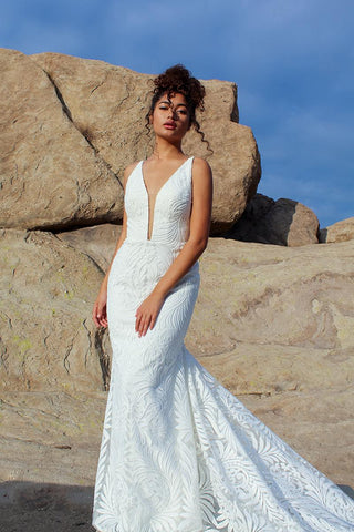 All Who Wander Style Number Clio - 3