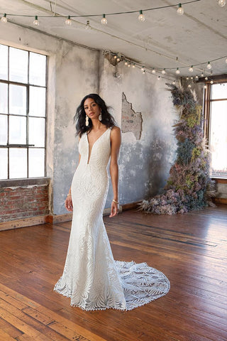 All Who Wander Style Number Clio - 1