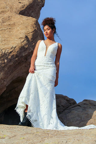 All Who Wander Style Number Clio - 11