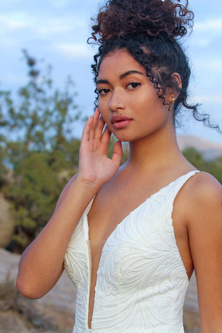 All Who Wander Style Number Clio - 9