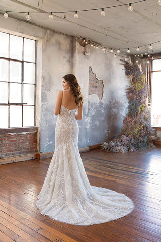 All Who Wander Style Number Inesa - 2