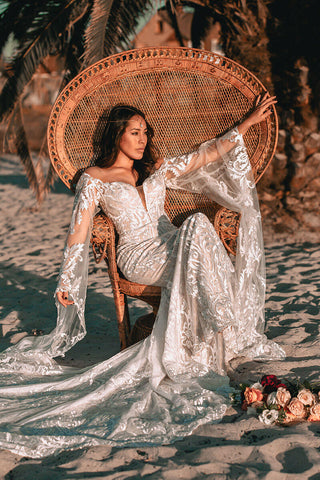 All Who Wander Style Number Kenzo - 11