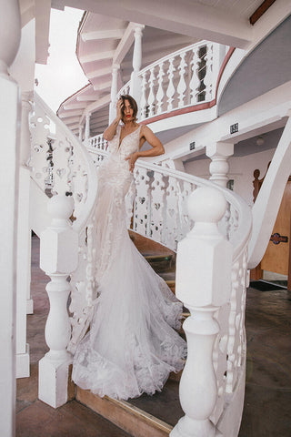 All Who Wander Style Number Leyla - 9