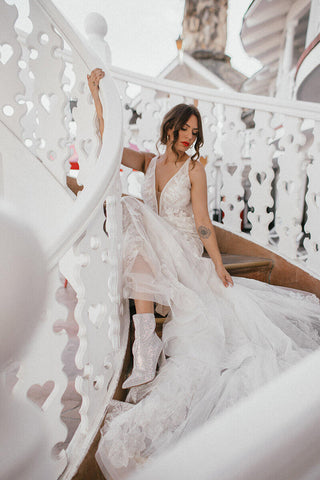 All Who Wander Style Number Leyla - 10