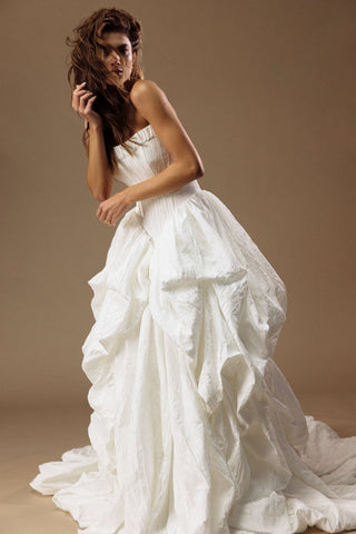All Who Wander Style Number ONYX - 3