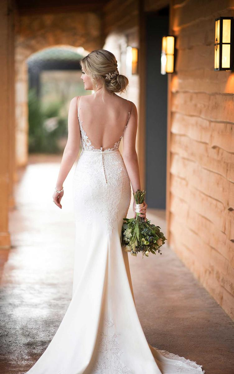 Essense Bridal Collection Style Number D2388 - 4