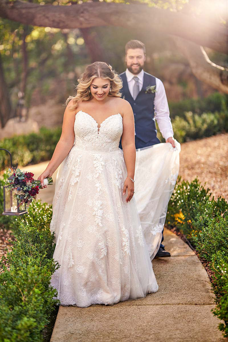 Essense Bridal Collection Style Number D2752 - 7