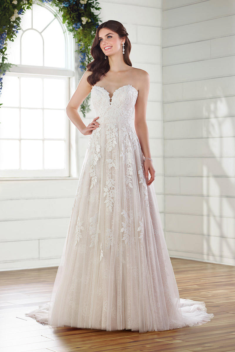 Essense Bridal Collection Style Number D2752 - 1