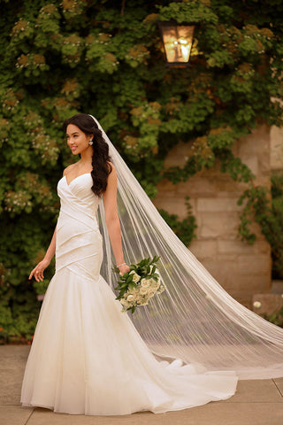 Essense Bridal Collection Style Number D2907 - 3