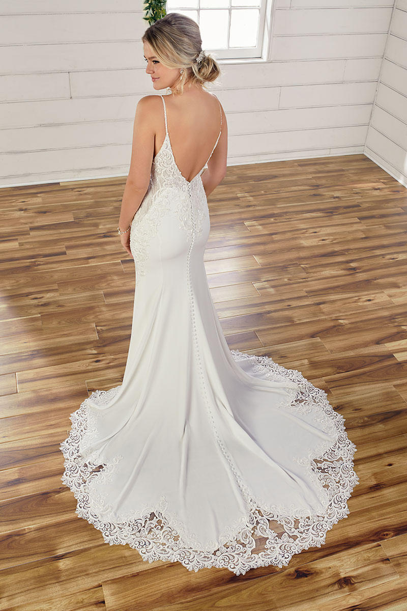 Essense Bridal Collection Style Number D2981 - 4