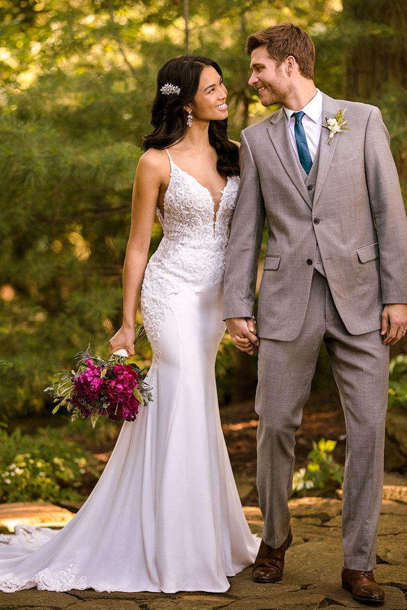 Essense Bridal Collection Style Number D2981 - 5