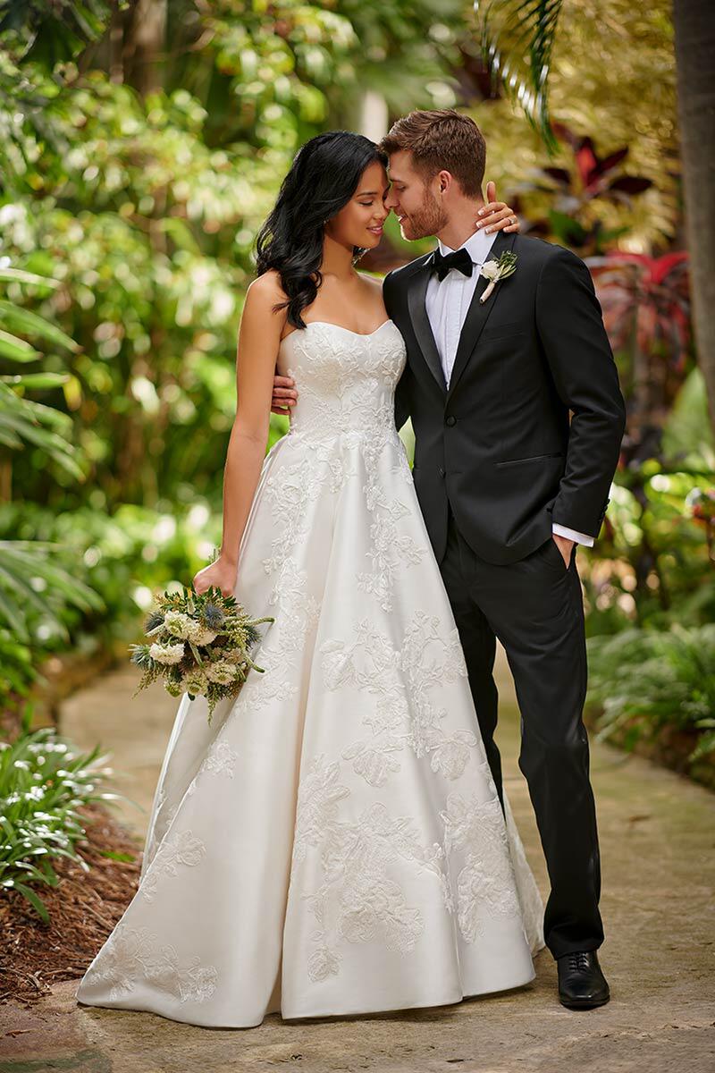 Essense Bridal Collection Style Number D3064 - 3