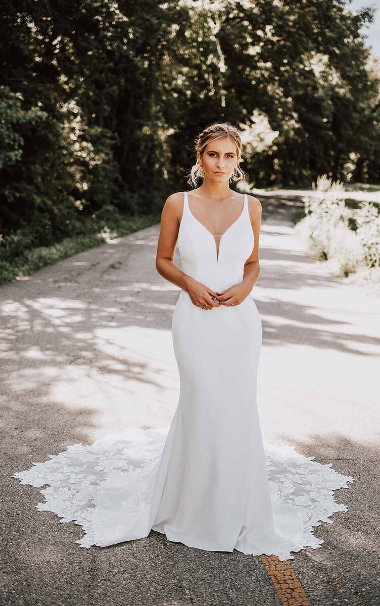 Essense Bridal Collection Style Number D3112 - 3