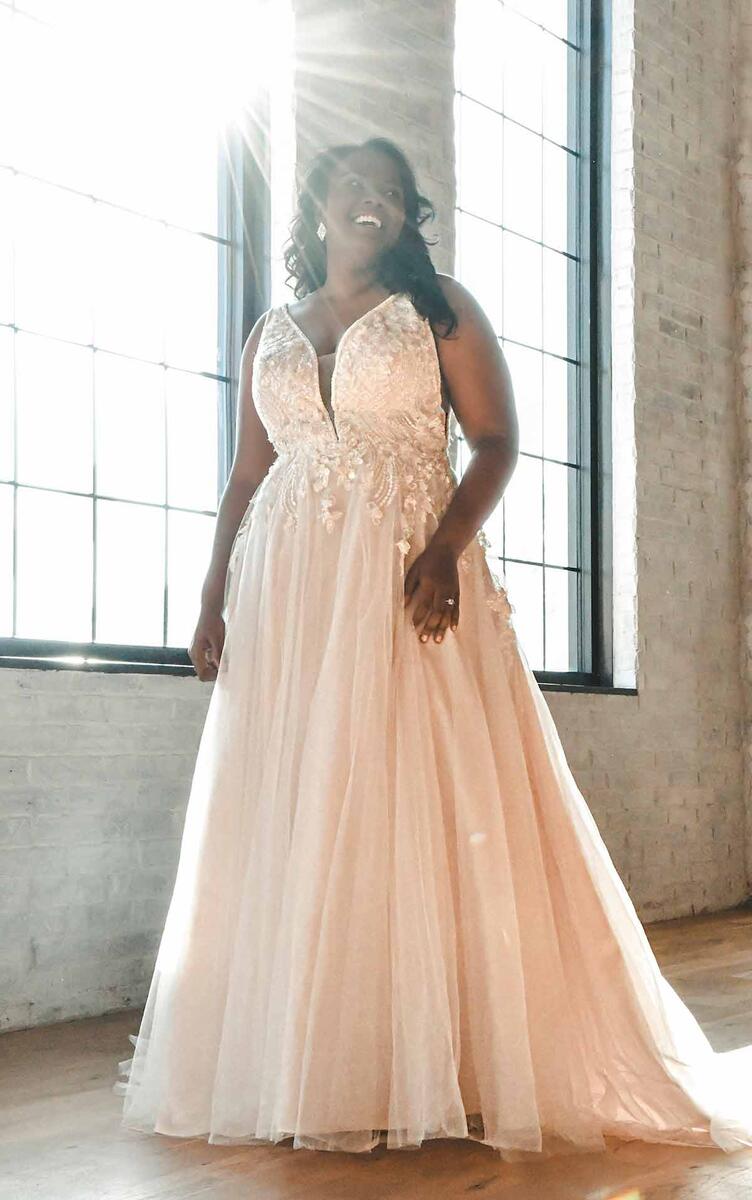 Essense Bridal Collection Style Number D3151 - 3