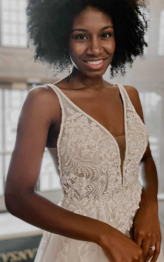 Essense Bridal Collection Style Number D3151 - 6