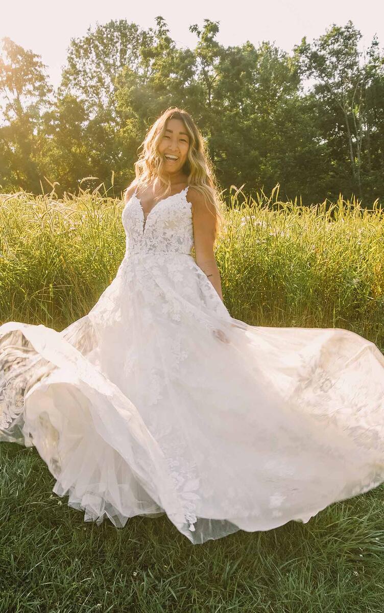 Essense Bridal Collection Style Number D3157 - 7