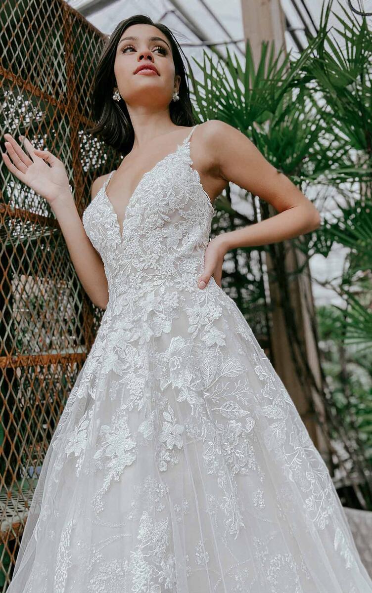 Essense Bridal Collection Style Number D3157 - 6