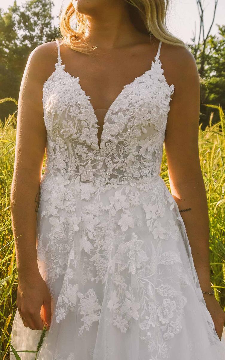 Essense Bridal Collection Style Number D3157 - 10