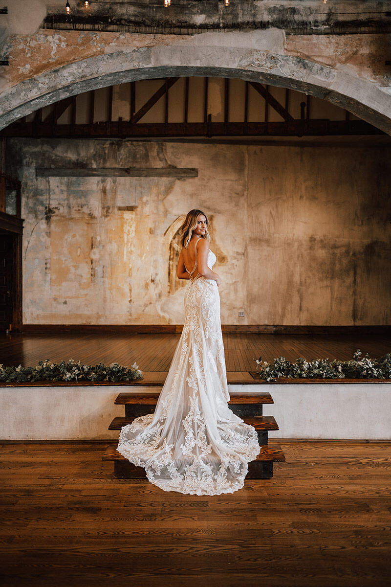 Essense Bridal Collection Style Number D3238 - 14