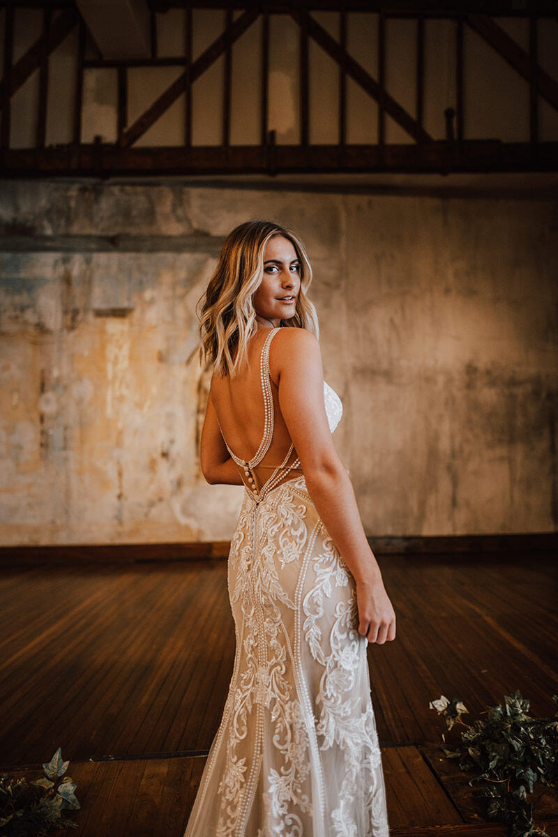 Essense Bridal Collection Style Number D3238 - 8