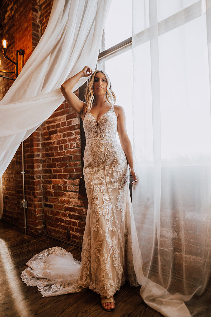 Essense Bridal Collection Style Number D3238 - 10