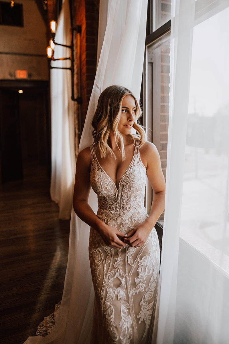 Essense Bridal Collection Style Number D3238 - 7