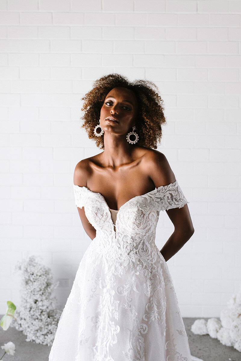 Essense Bridal Collection Style Number D3241 - 13