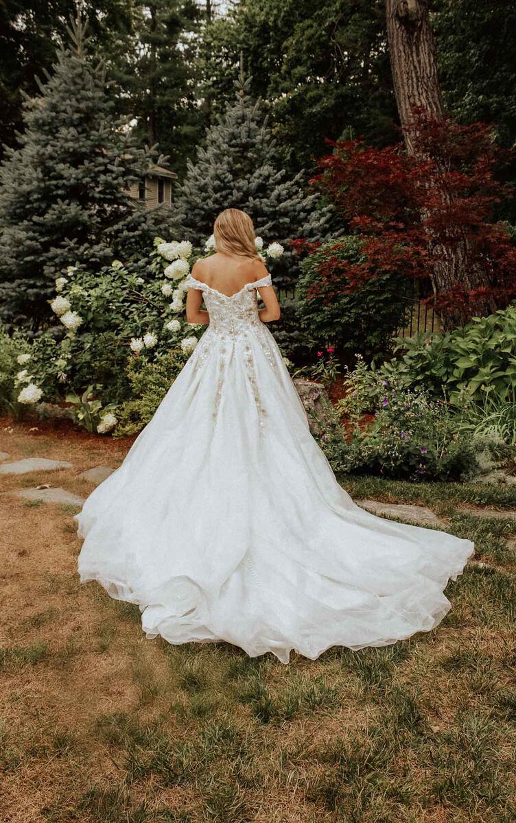Essense Bridal Collection Style Number D3245 - 11
