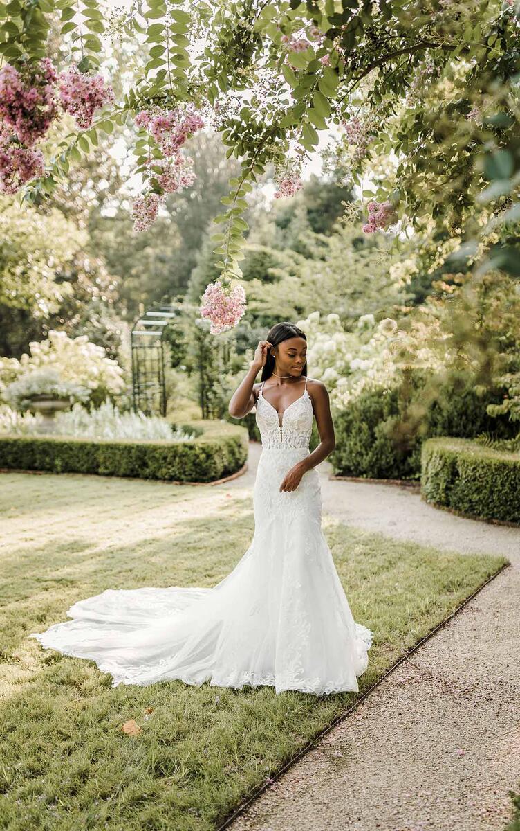 Essense Bridal Collection Style Number D3249 - 8
