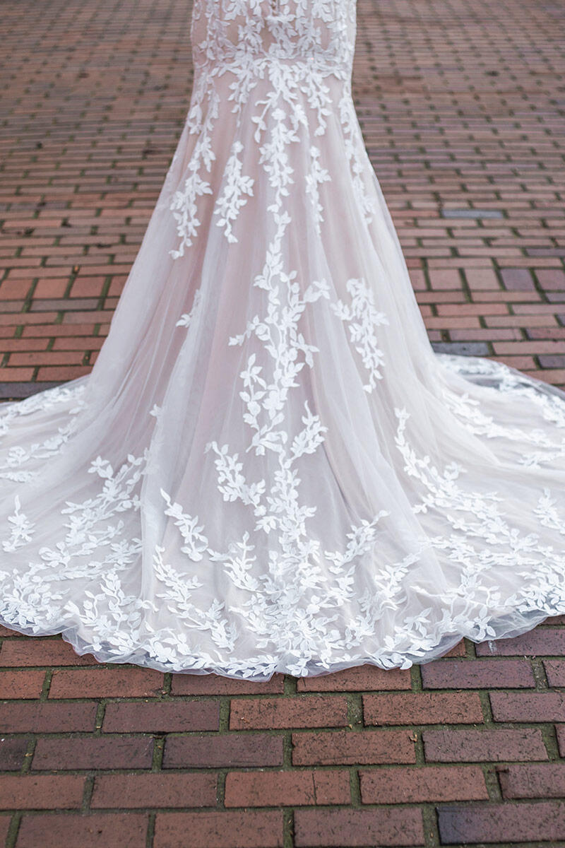 Essense Bridal Collection Style Number D3301 - 8