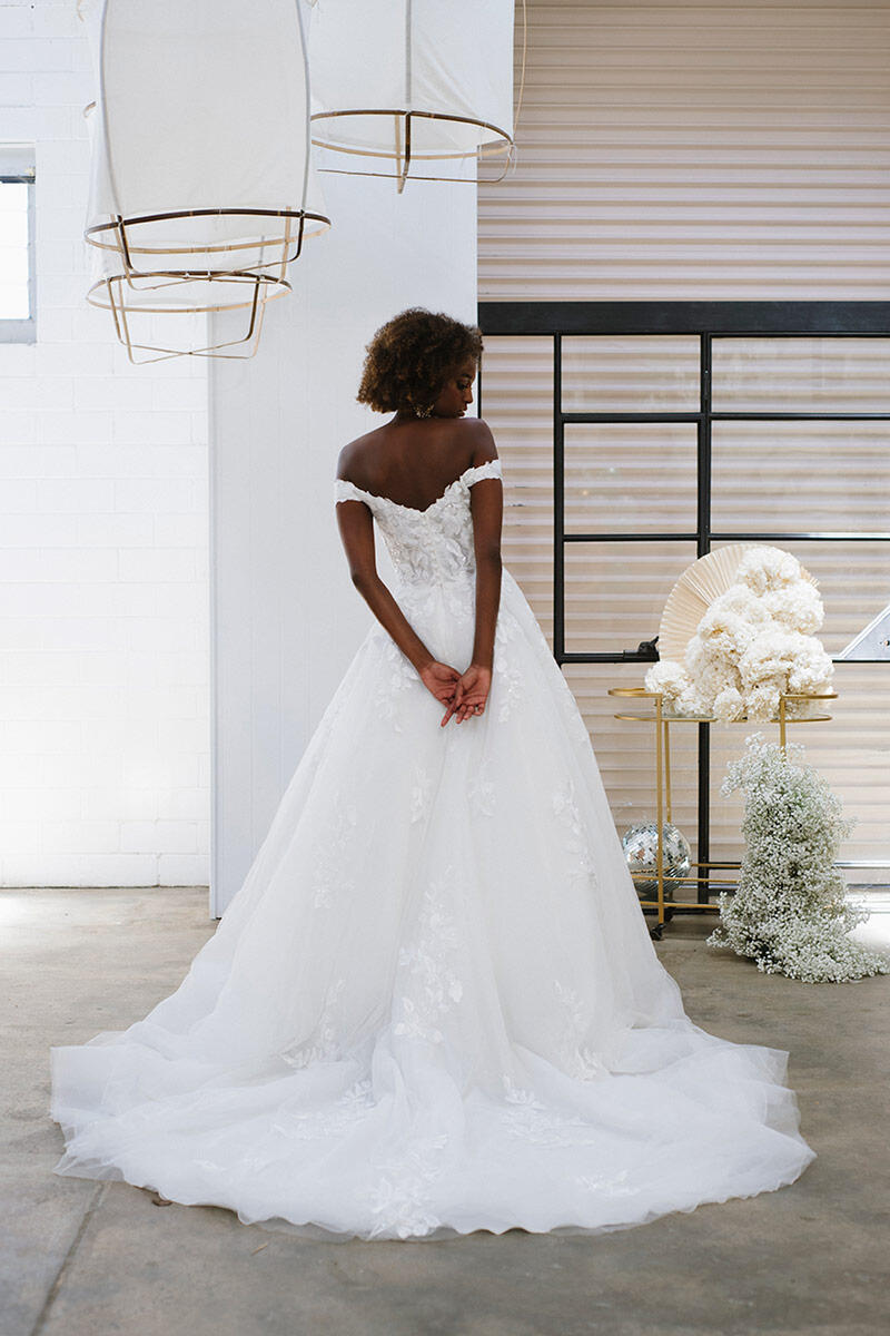 Essense Bridal Collection Style Number D3314 - 7