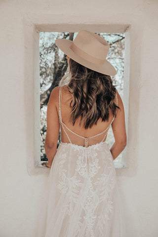 Essense Bridal Collection Style Number D3324 - 3