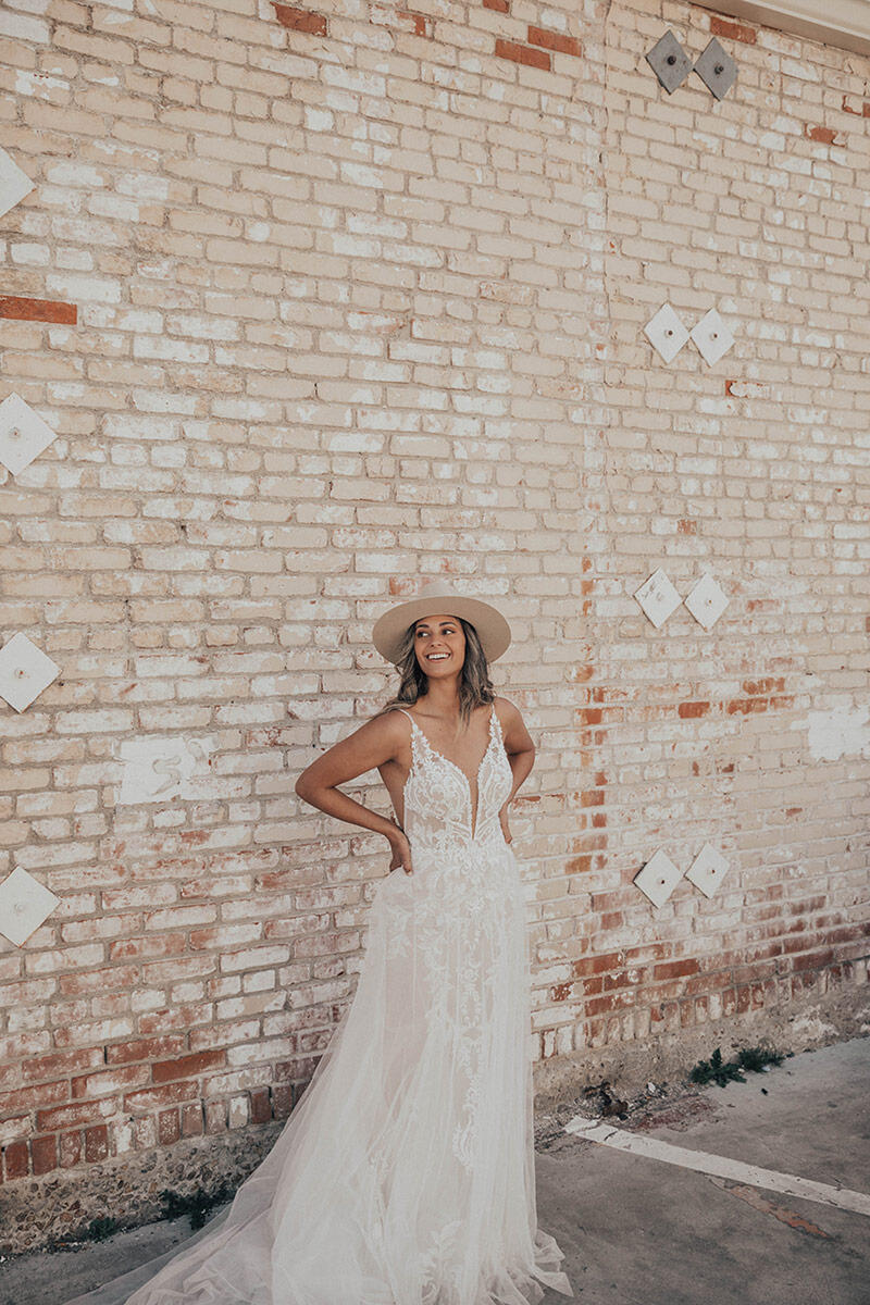 Essense Bridal Collection Style Number D3324 - 8