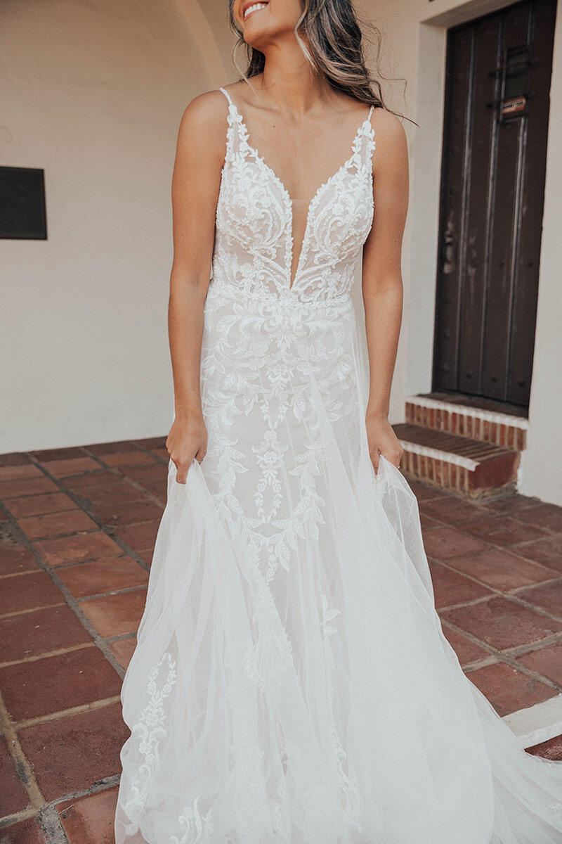 Essense Bridal Collection Style Number D3324 - 18