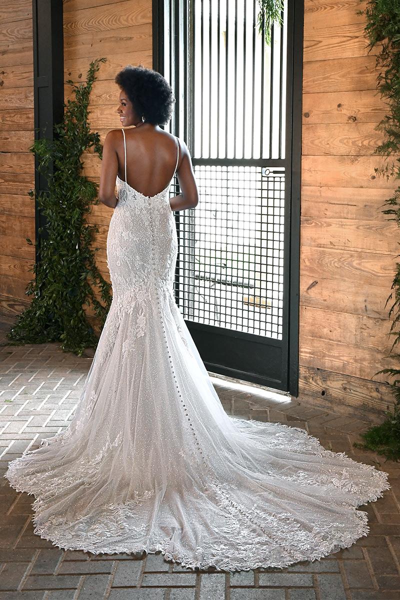 Essense Bridal Collection Style Number D3372 - 6