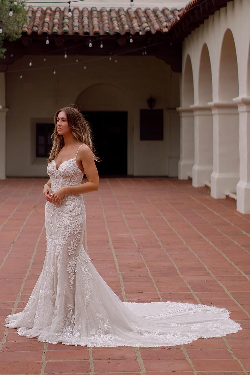 Essense Bridal Collection Style Number D3372 - 7