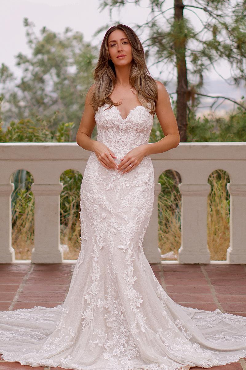 Essense Bridal Collection Style Number D3372 - 3