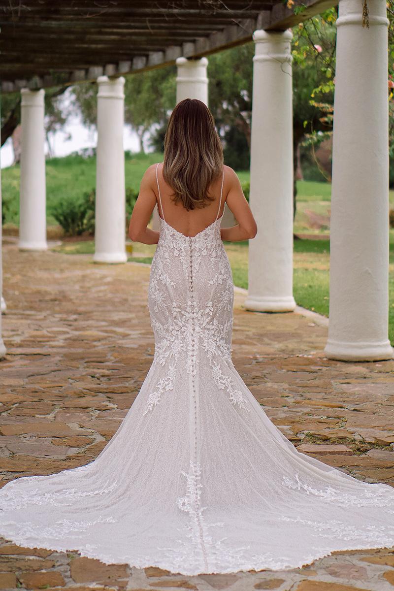 Essense Bridal Collection Style Number D3372 - 8