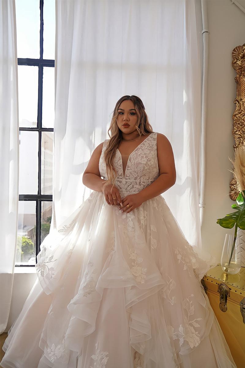 Essense Bridal Collection Style Number D3384 - 5