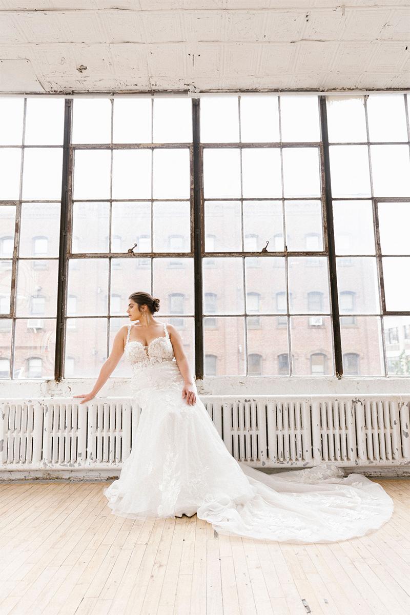 Essense Bridal Collection Style Number D3393 - 3