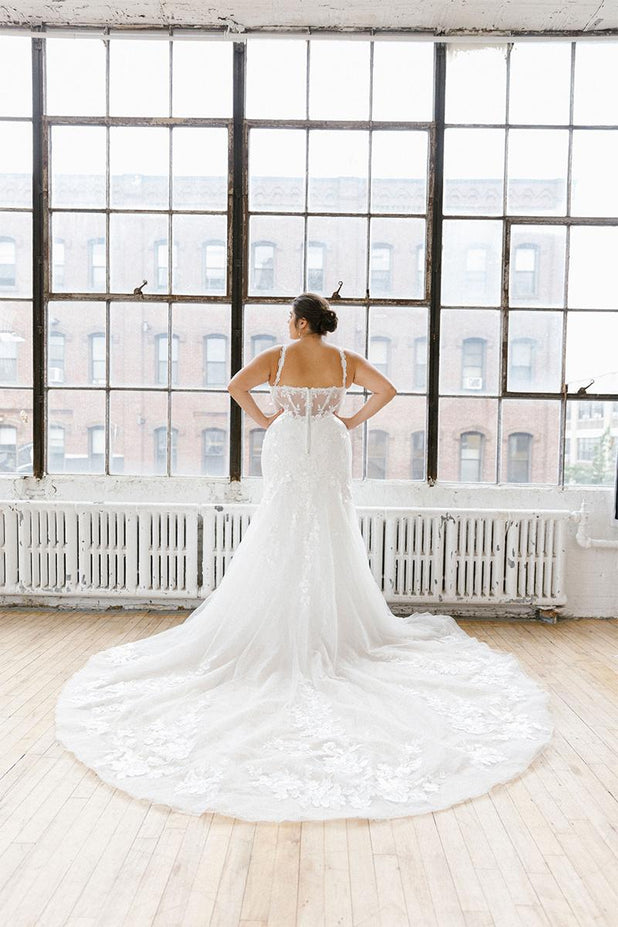 Essense Bridal Collection Style Number D3393 - 18