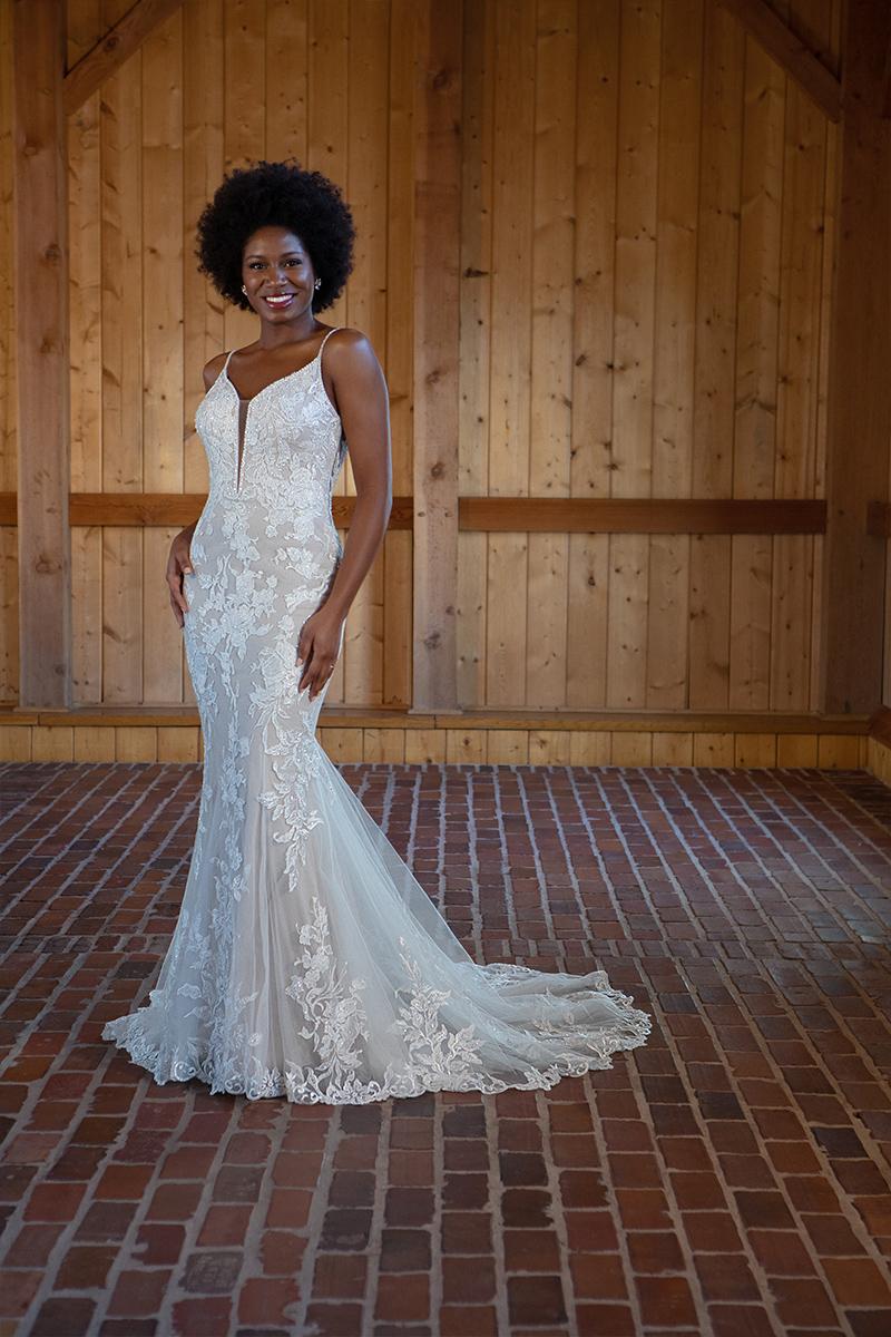 Essense Bridal Collection Style Number D3477 - 3