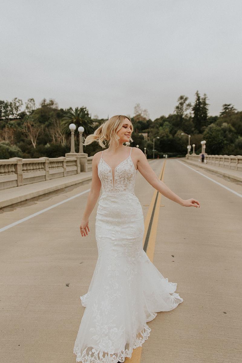 Essense Bridal Collection Style Number D3477 - 16