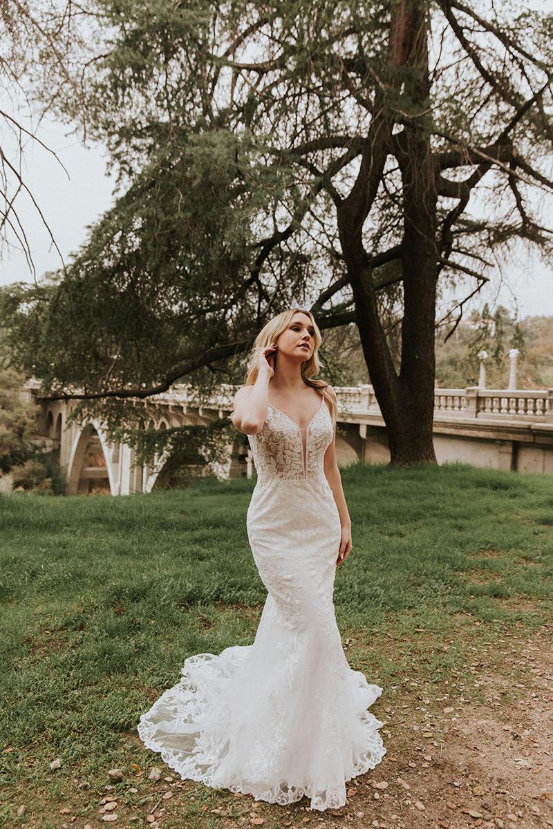 Essense Bridal Collection Style Number D3477 - 20
