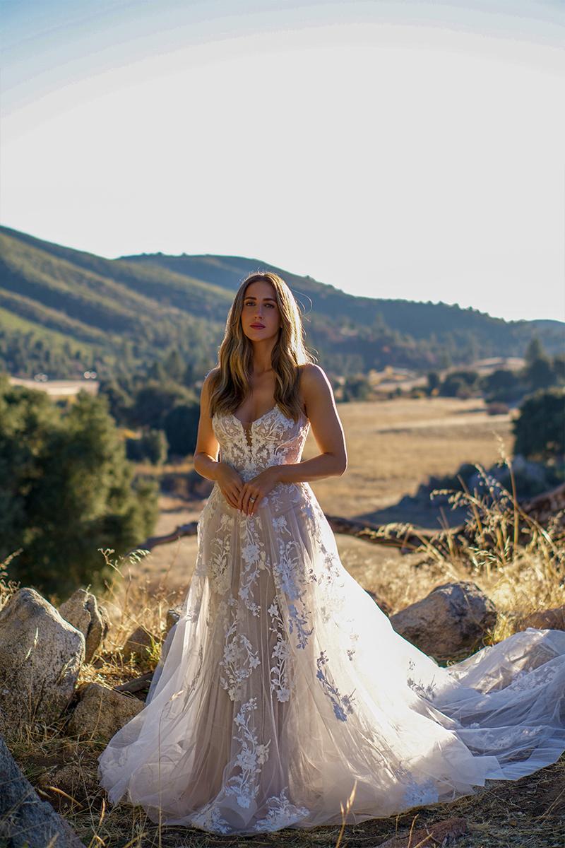 Essense Bridal Collection Style Number D3492 - 13