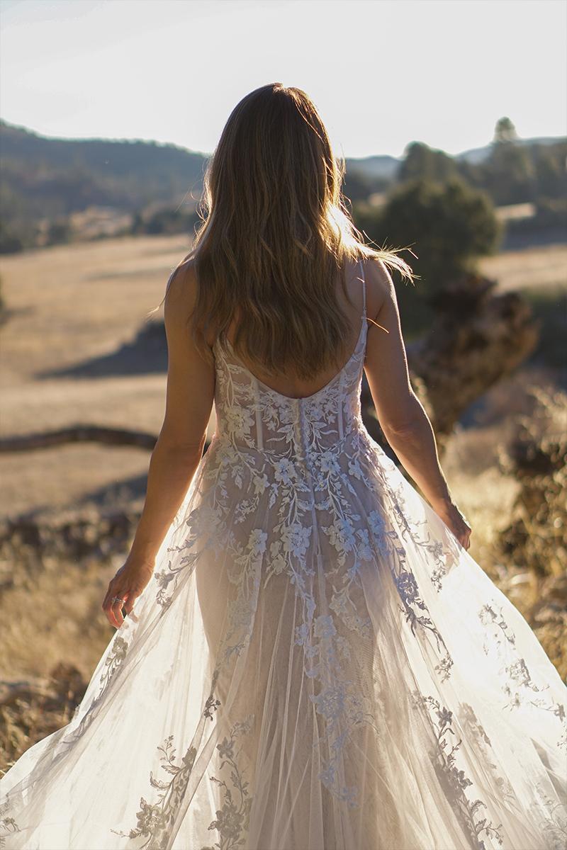 Essense Bridal Collection Style Number D3492 - 6