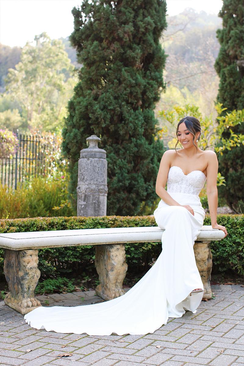 Essense Bridal Collection Style Number D3509 - 11