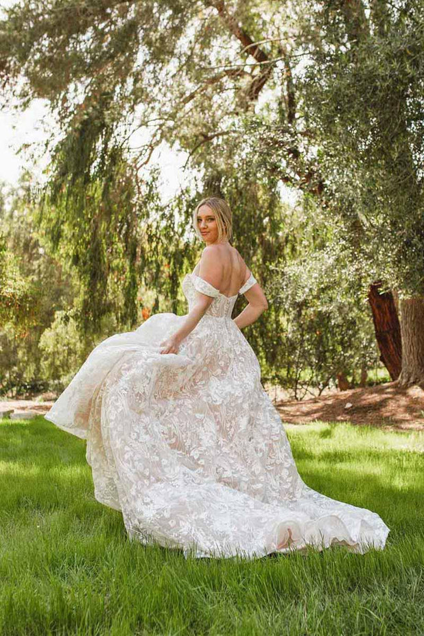 Essense Bridal Collection Style Number D3520 - 2