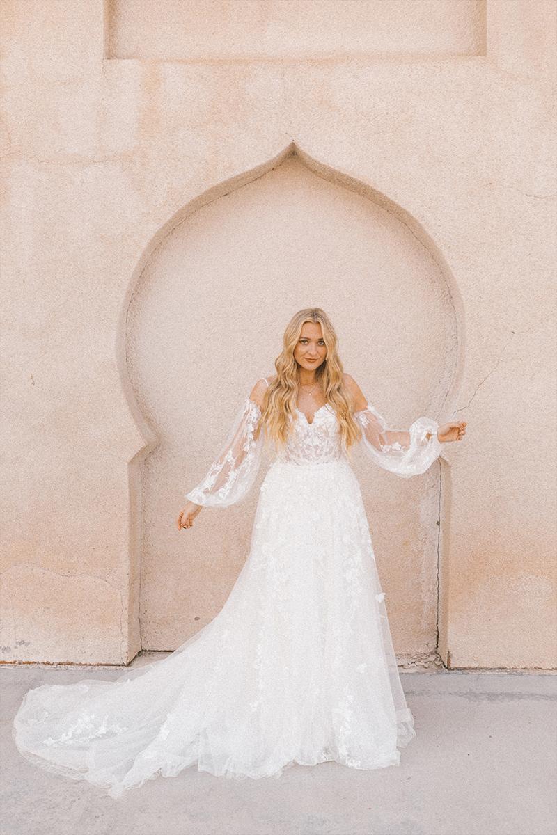 Essense Bridal Collection Style Number D3521 - 16