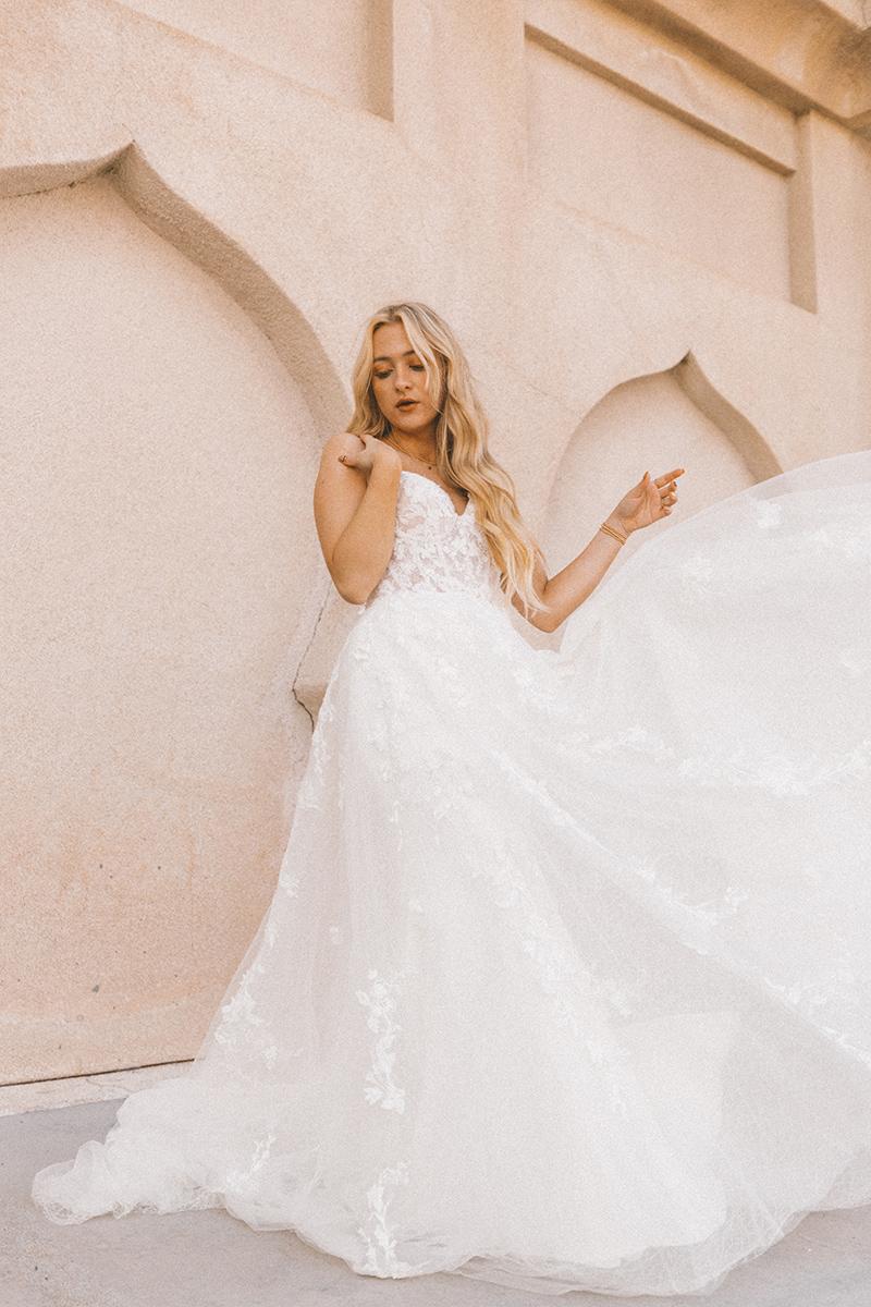 Essense Bridal Collection Style Number D3521 - 18